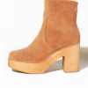 Charlotte Stone Paz In Camel Hot